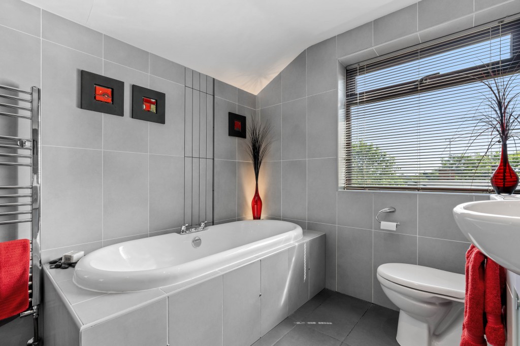 Hawkesworth Drive, Kenilworth