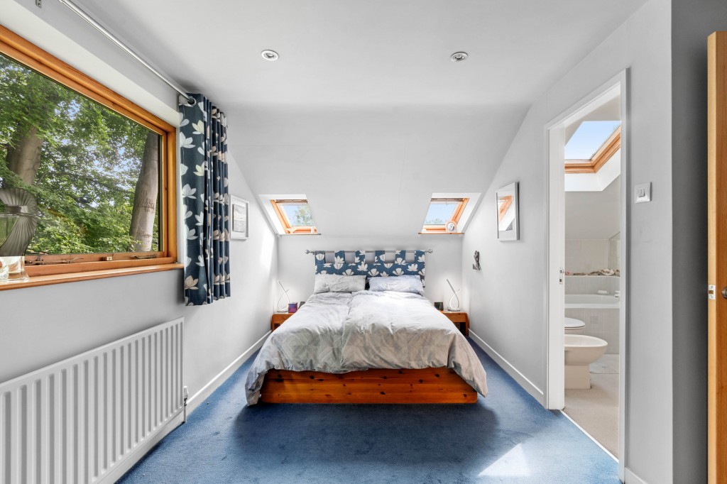 Hawkesworth Drive, Kenilworth