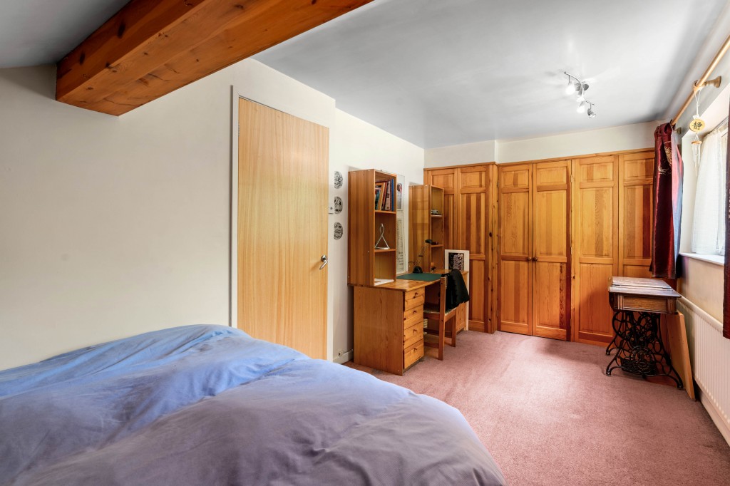 Hawkesworth Drive, Kenilworth