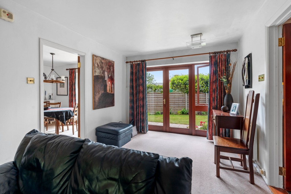 Hawkesworth Drive, Kenilworth