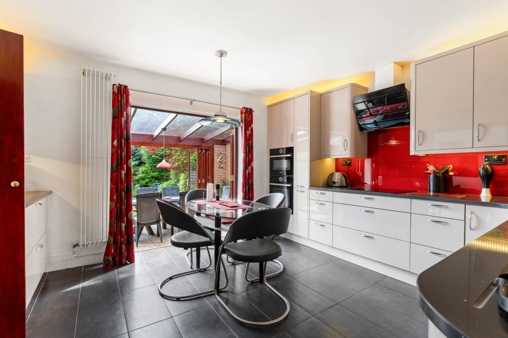 Hawkesworth Drive, Kenilworth