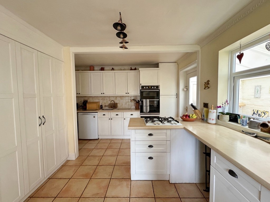 Hawkesworth Drive, Kenilworth
