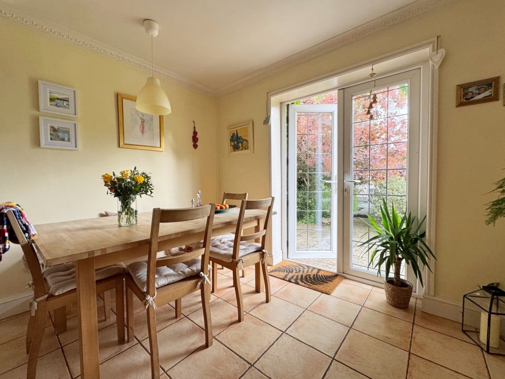 Hawkesworth Drive, Kenilworth