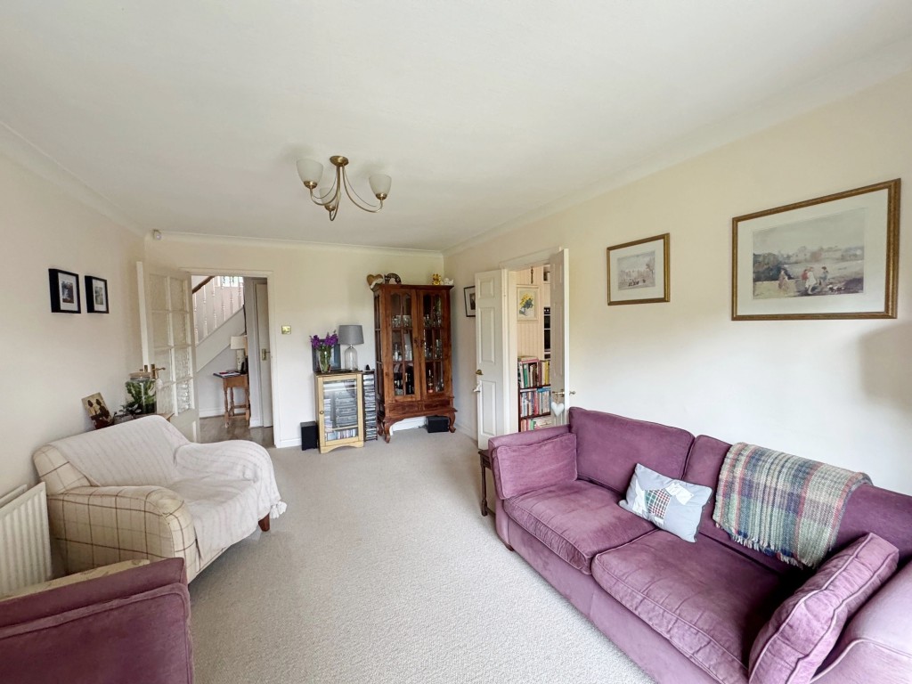 Hawkesworth Drive, Kenilworth