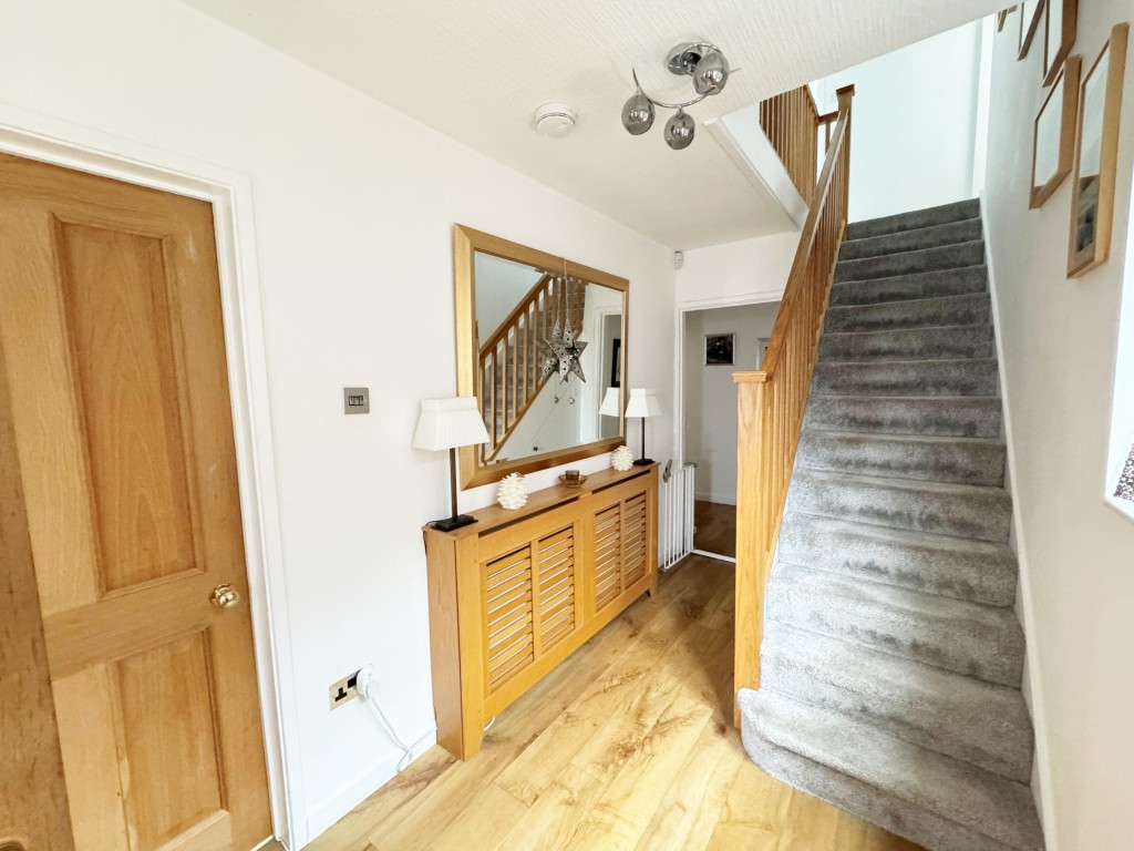 Tulip Tree Avenue, Kenilworth