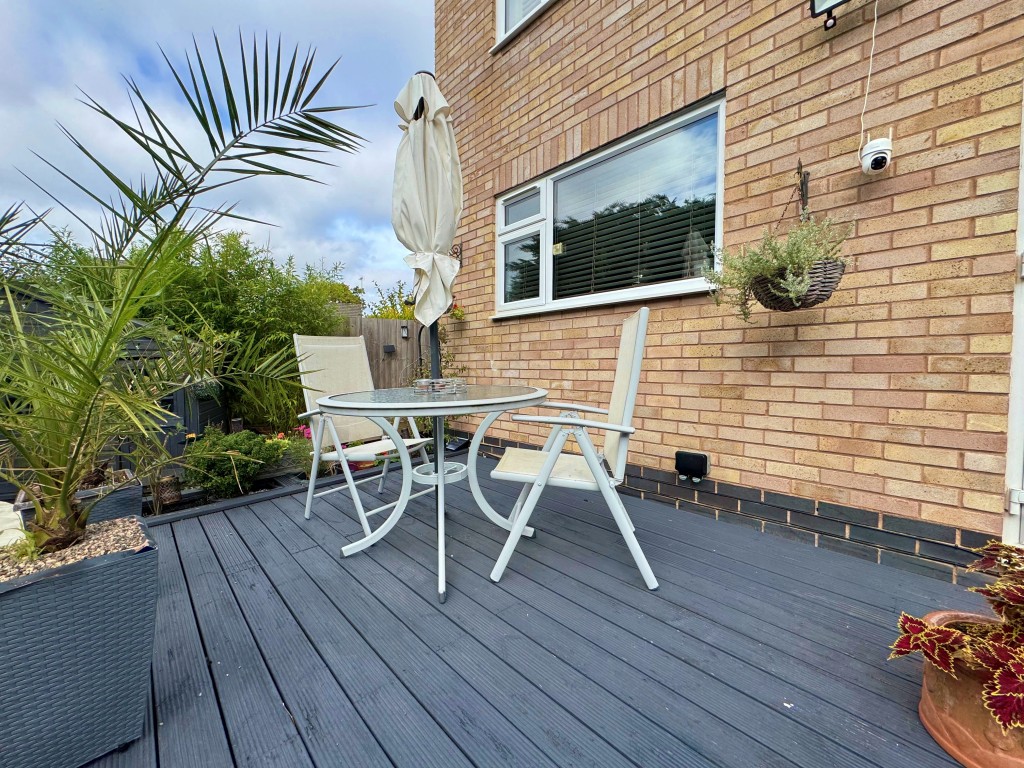 Tulip Tree Avenue, Kenilworth