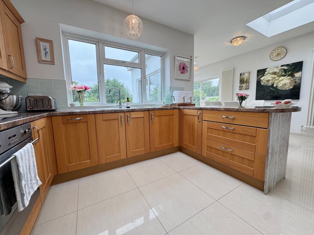 Highland Road, Kenilworth
