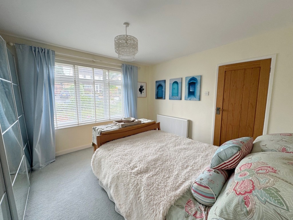 Highland Road, Kenilworth
