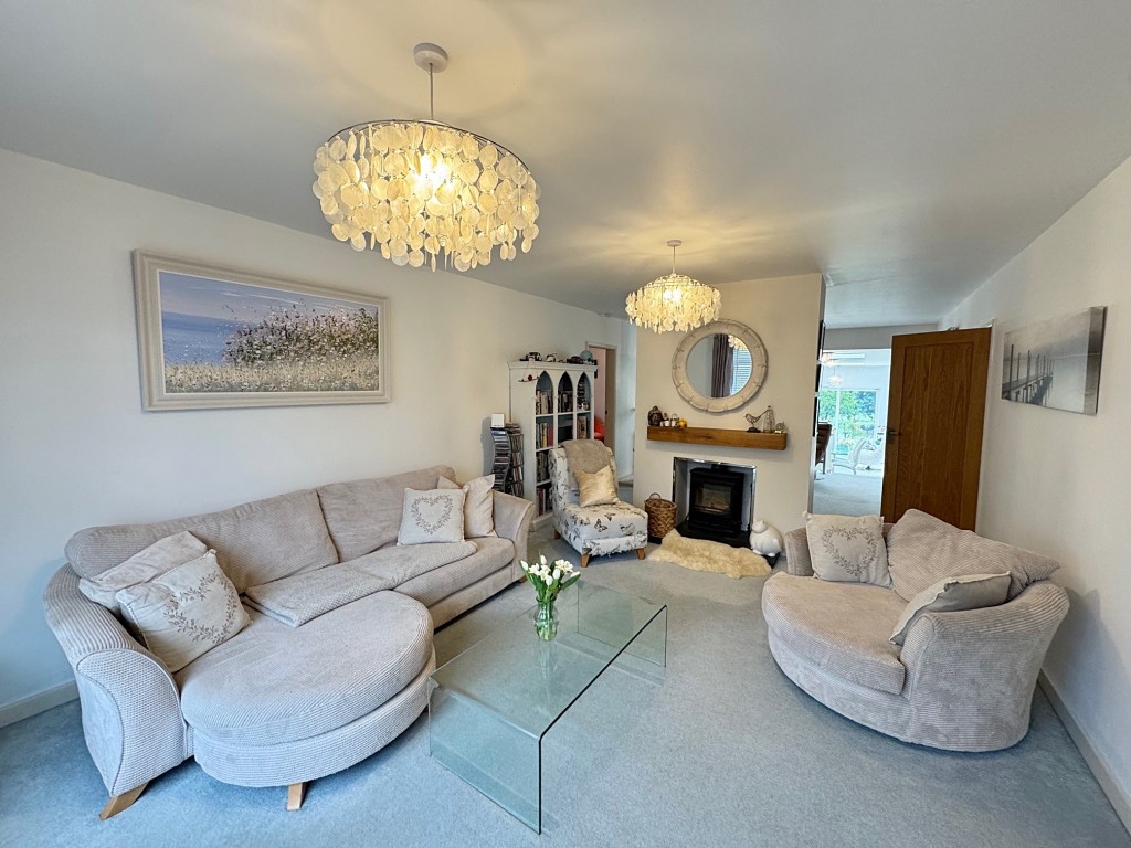 Highland Road, Kenilworth