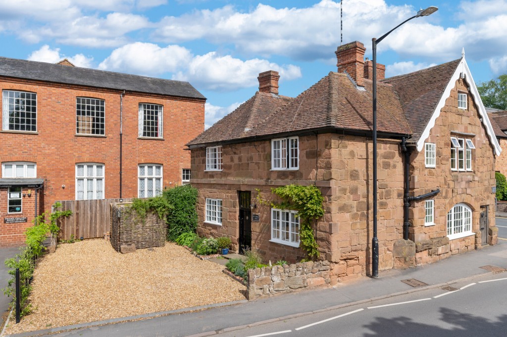 Bridge Street, Kenilworth