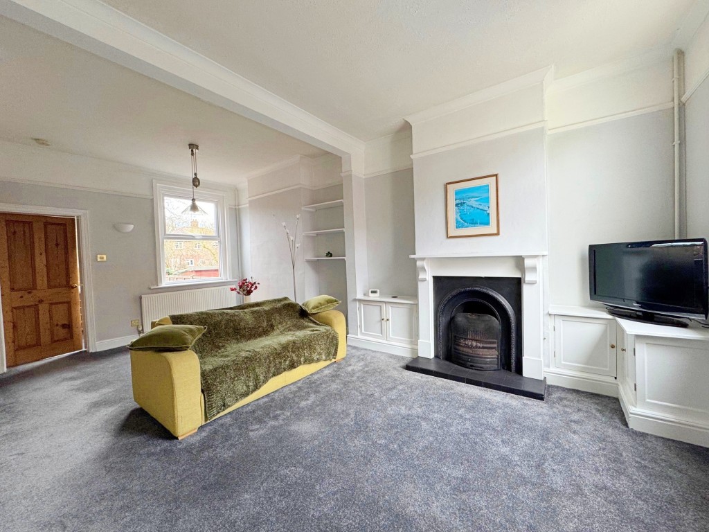 Henry Street, Kenilworth