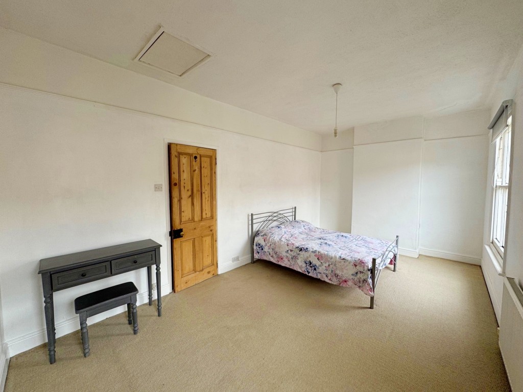 Henry Street, Kenilworth