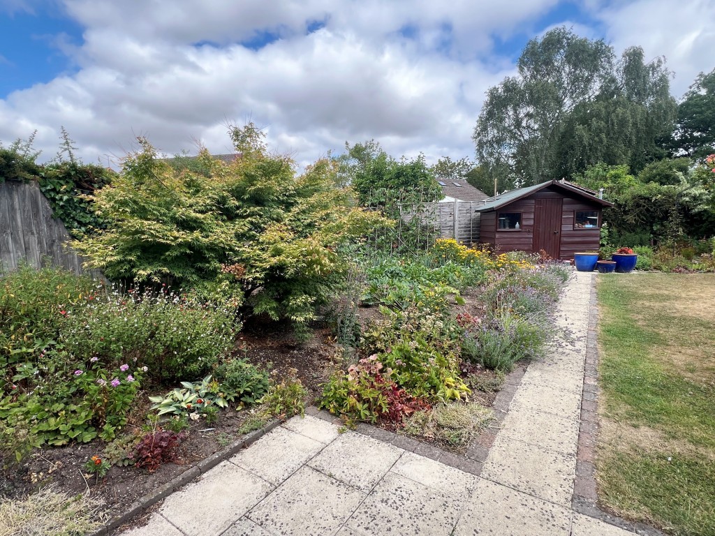 Leyes Lane, Kenilworth