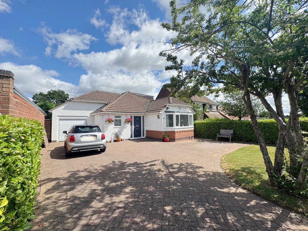 Highland Road, Kenilworth