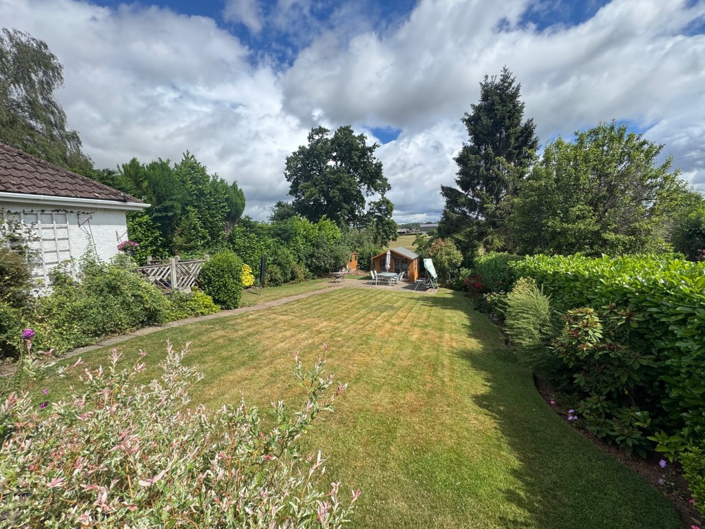 Highland Road, Kenilworth
