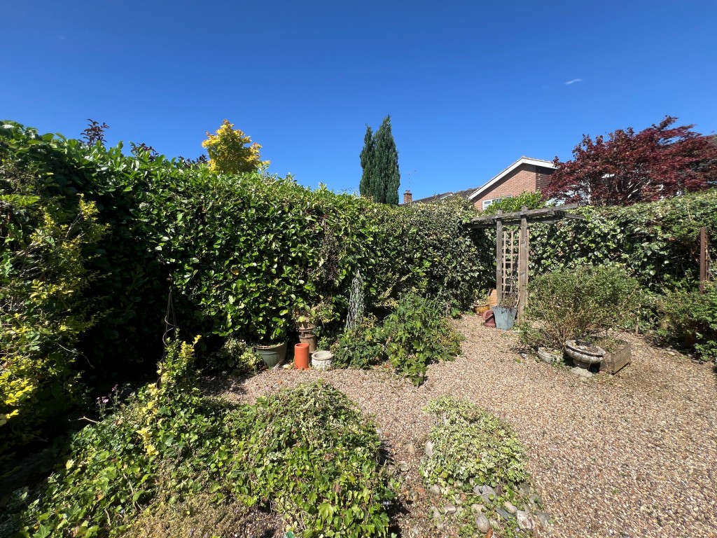 Woodcote Avenue, Kenilworth