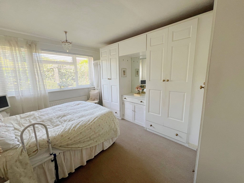 Woodcote Avenue, Kenilworth