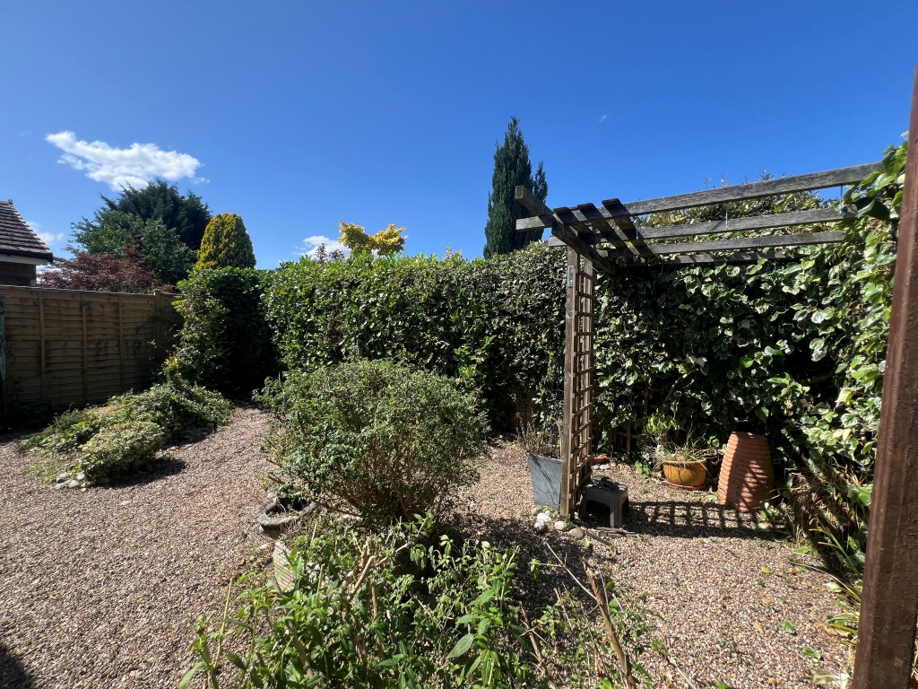Woodcote Avenue, Kenilworth