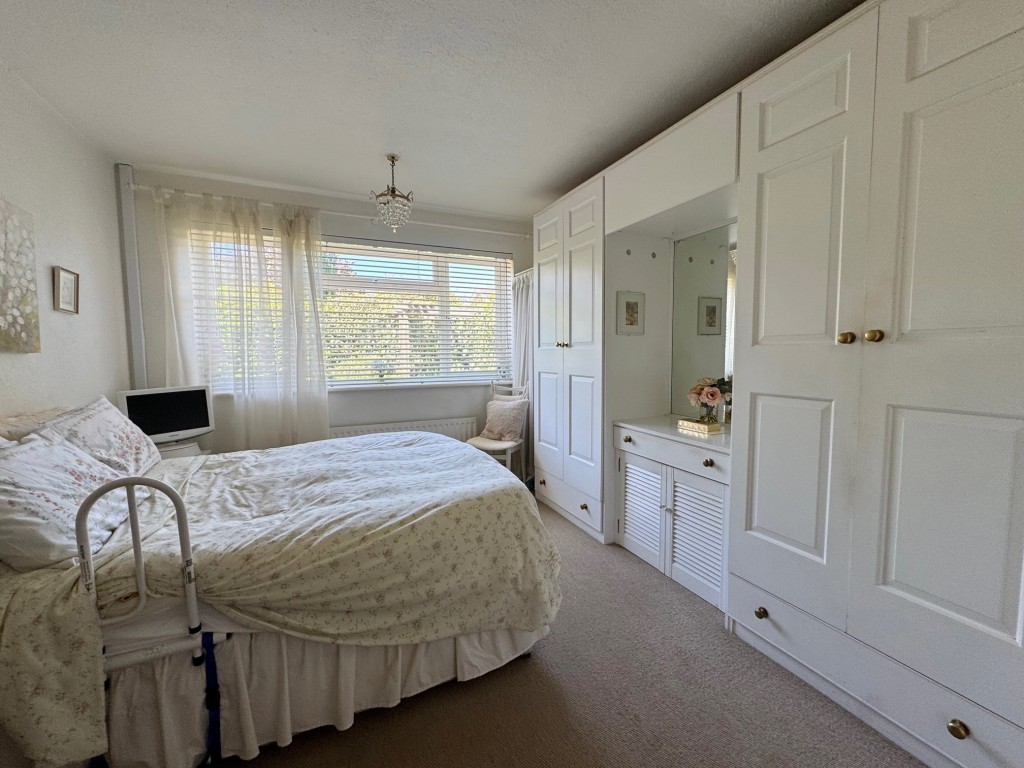 Woodcote Avenue, Kenilworth