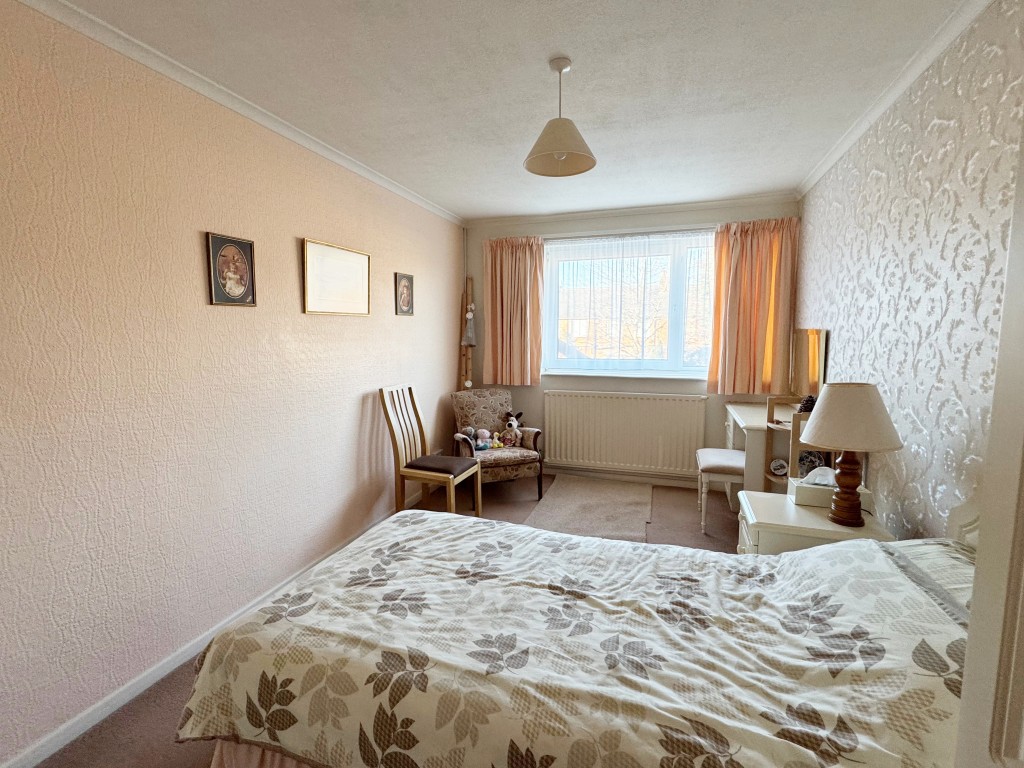 Whites Row, Kenilworth