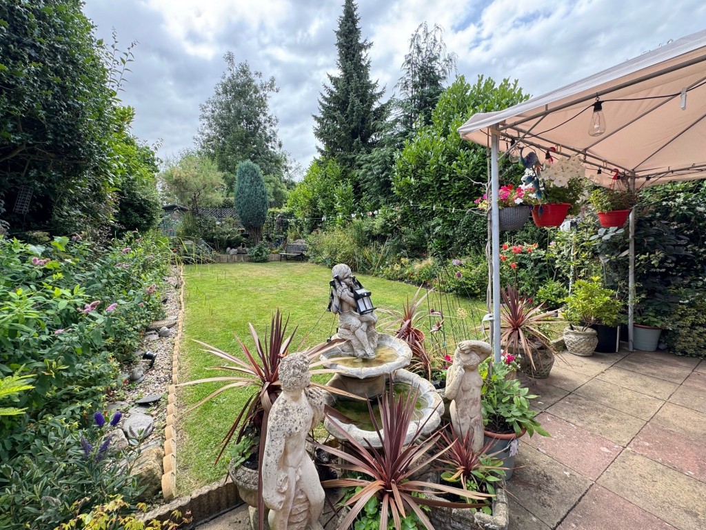Woodland Road, Kenilworth