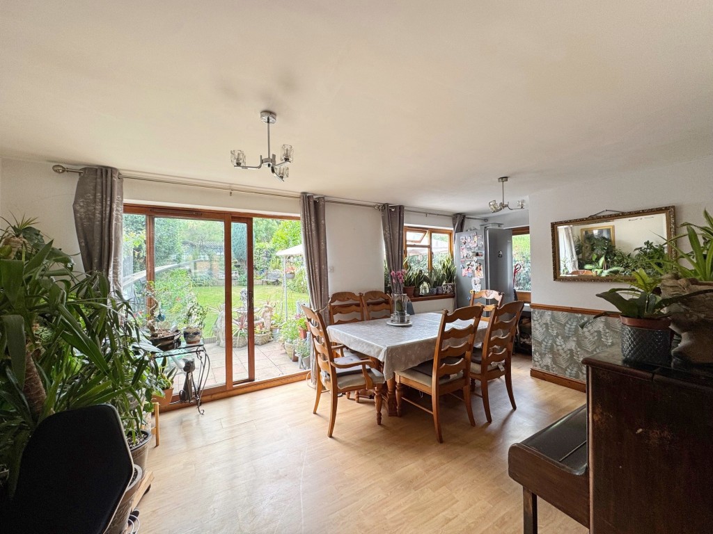 Woodland Road, Kenilworth