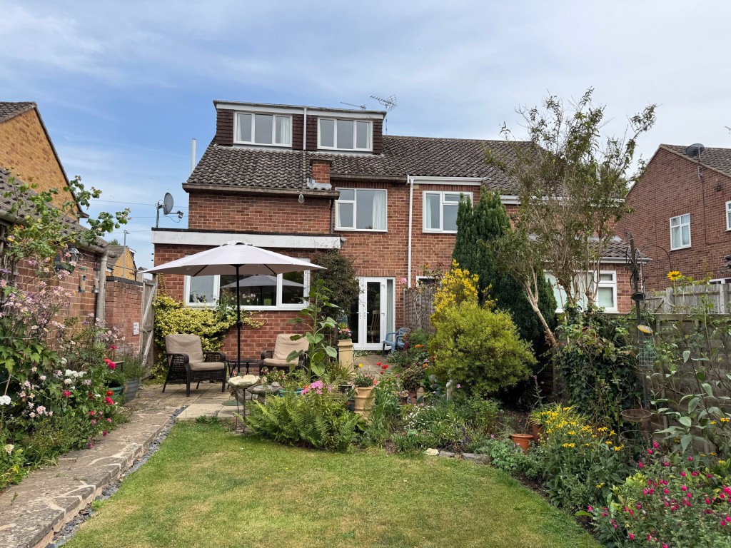 The Gardens, Kenilworth