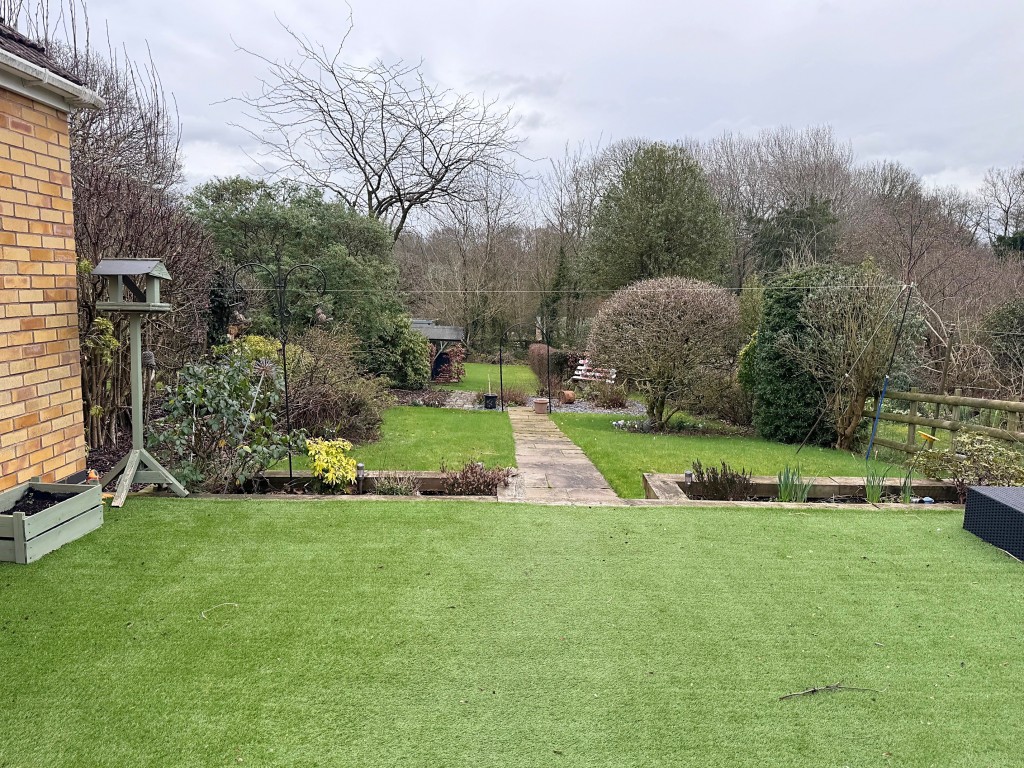 Cromwell Lane, Kenilworth