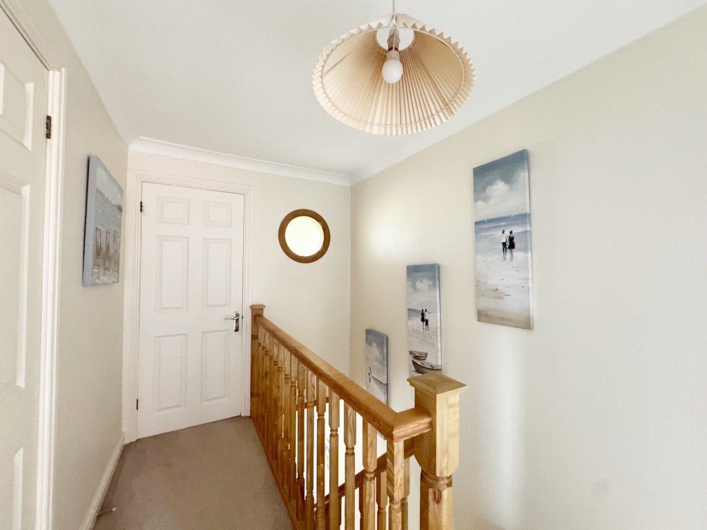 Cromwell Lane, Kenilworth