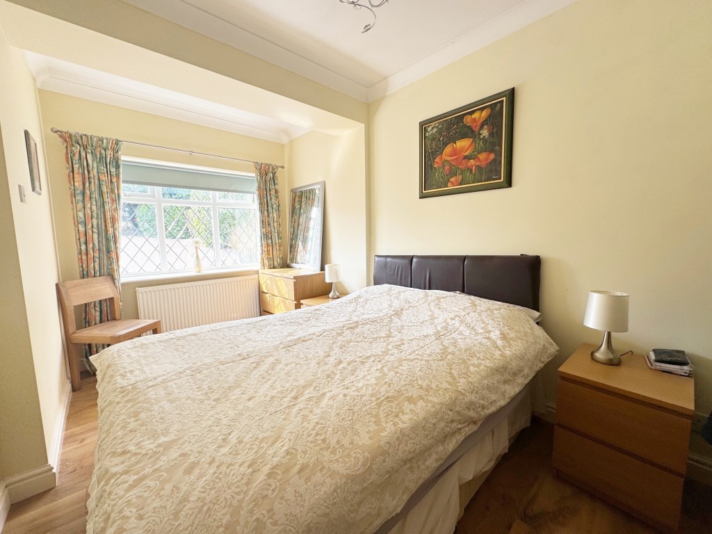 Cromwell Lane, Kenilworth