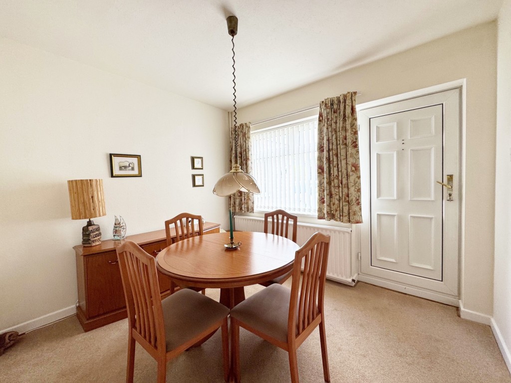 Kineton Road, Kenilworth