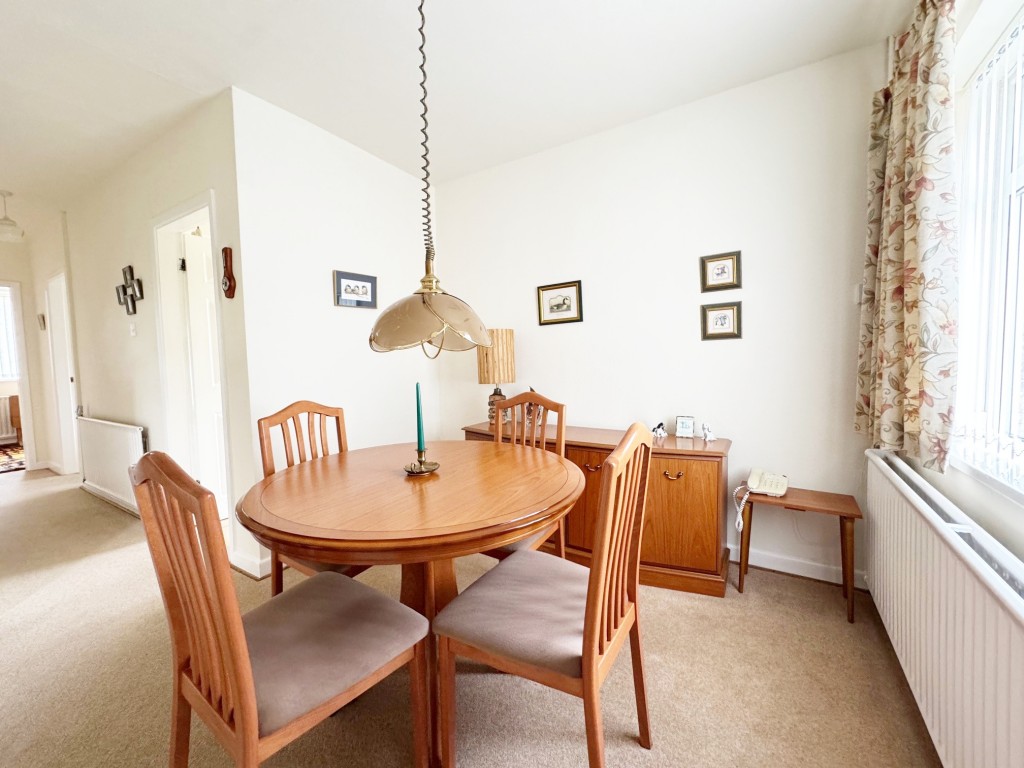 Kineton Road, Kenilworth