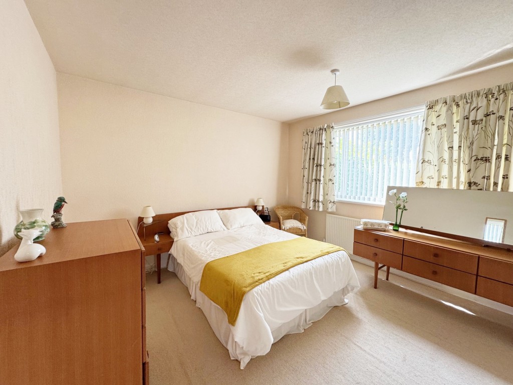 Kineton Road, Kenilworth