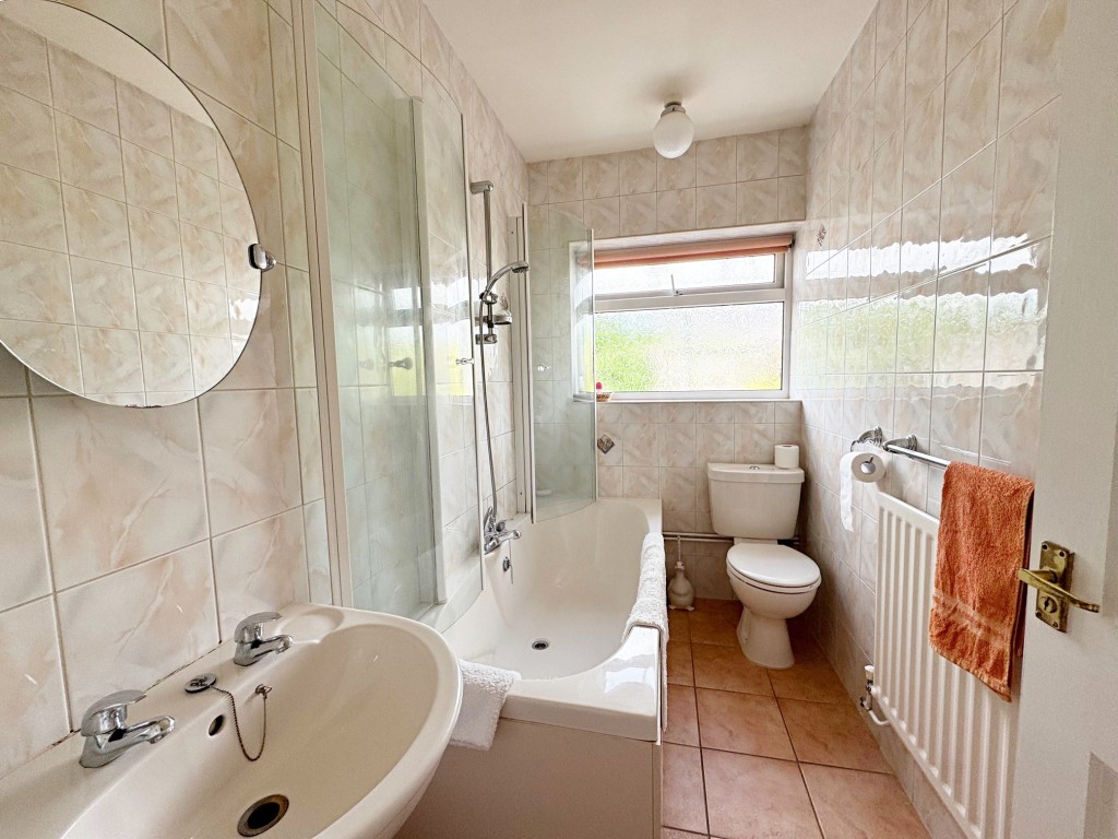 Kineton Road, Kenilworth