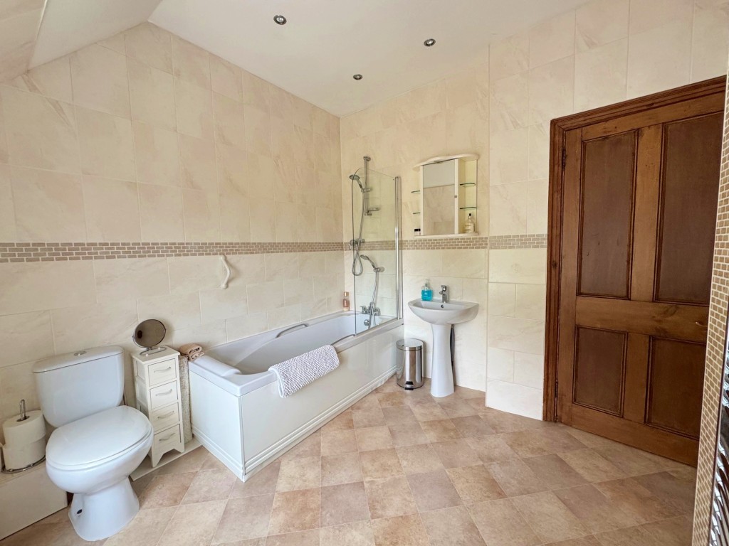 Brooke Road, Kenilworth