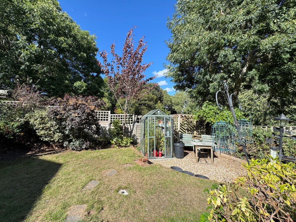 Thirlestane Close, Kenilworth