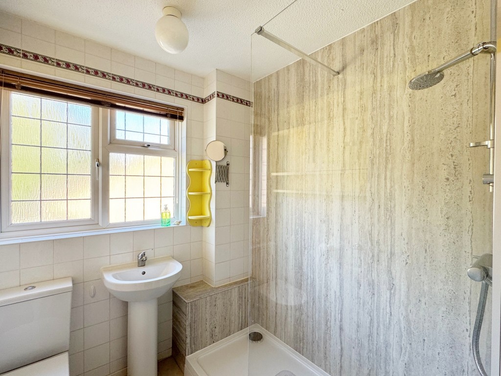 Thirlestane Close, Kenilworth