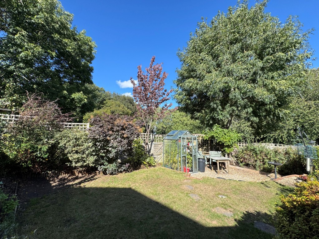 Thirlestane Close, Kenilworth