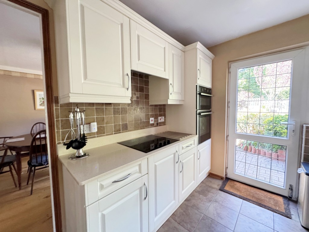 Thirlestane Close, Kenilworth