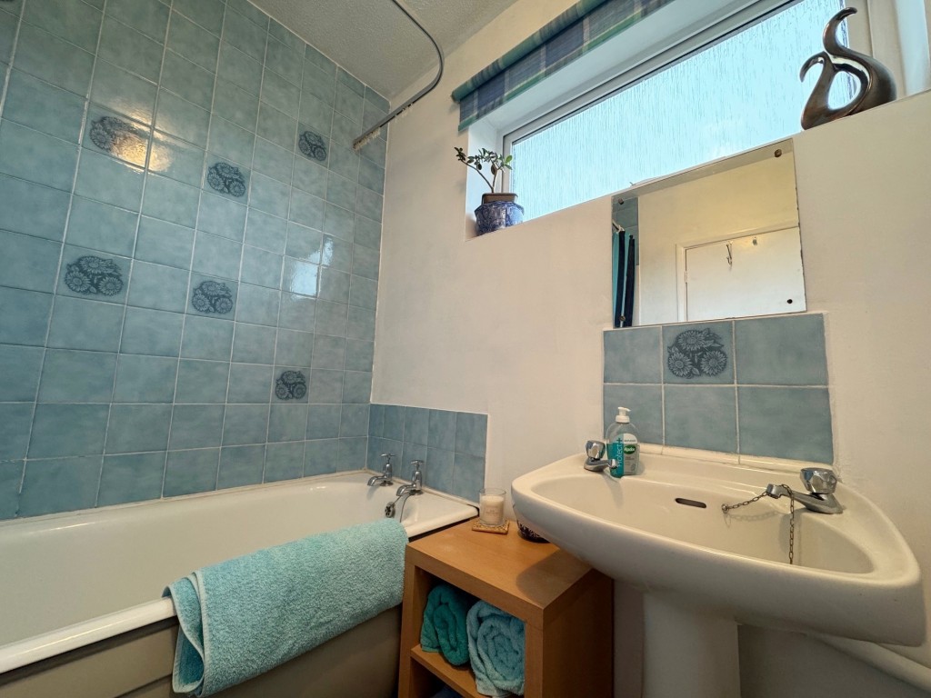 Cross Lane, Cubbington, Leamington Spa