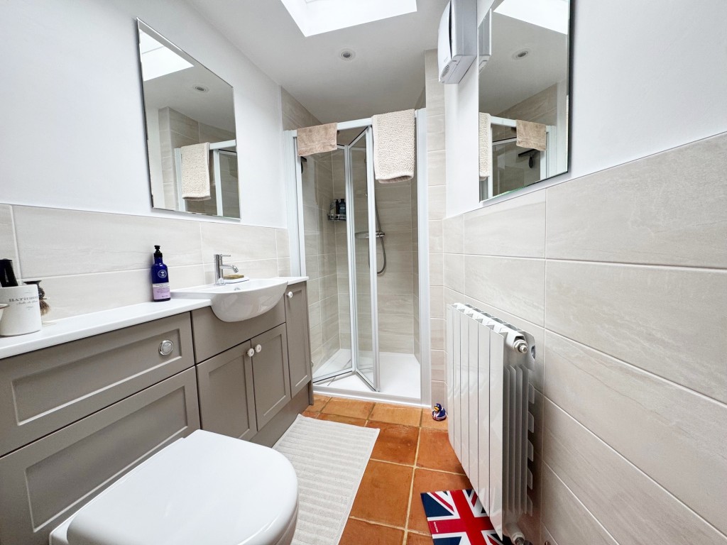 Albion Street, Kenilworth