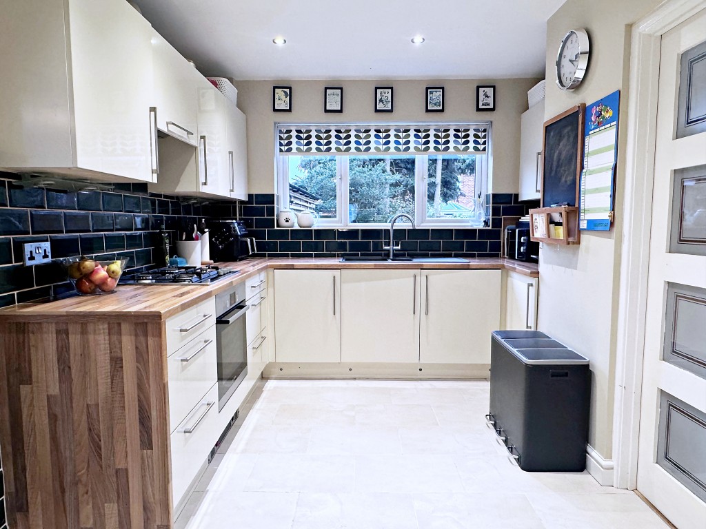 De Montfort Road, Kenilworth
