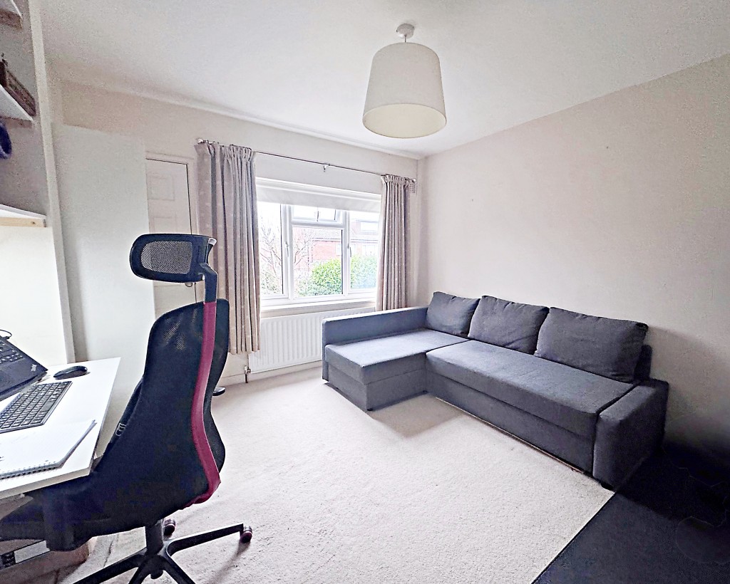 De Montfort Road, Kenilworth