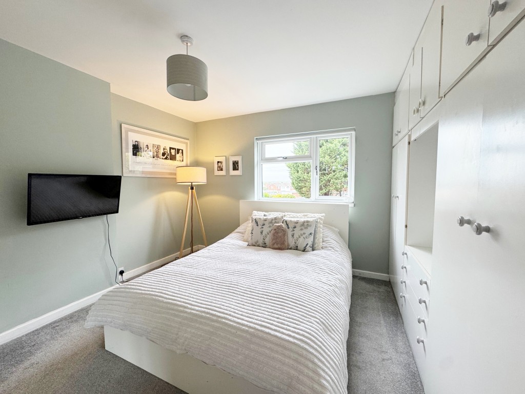 Oaks Road, Kenilworth