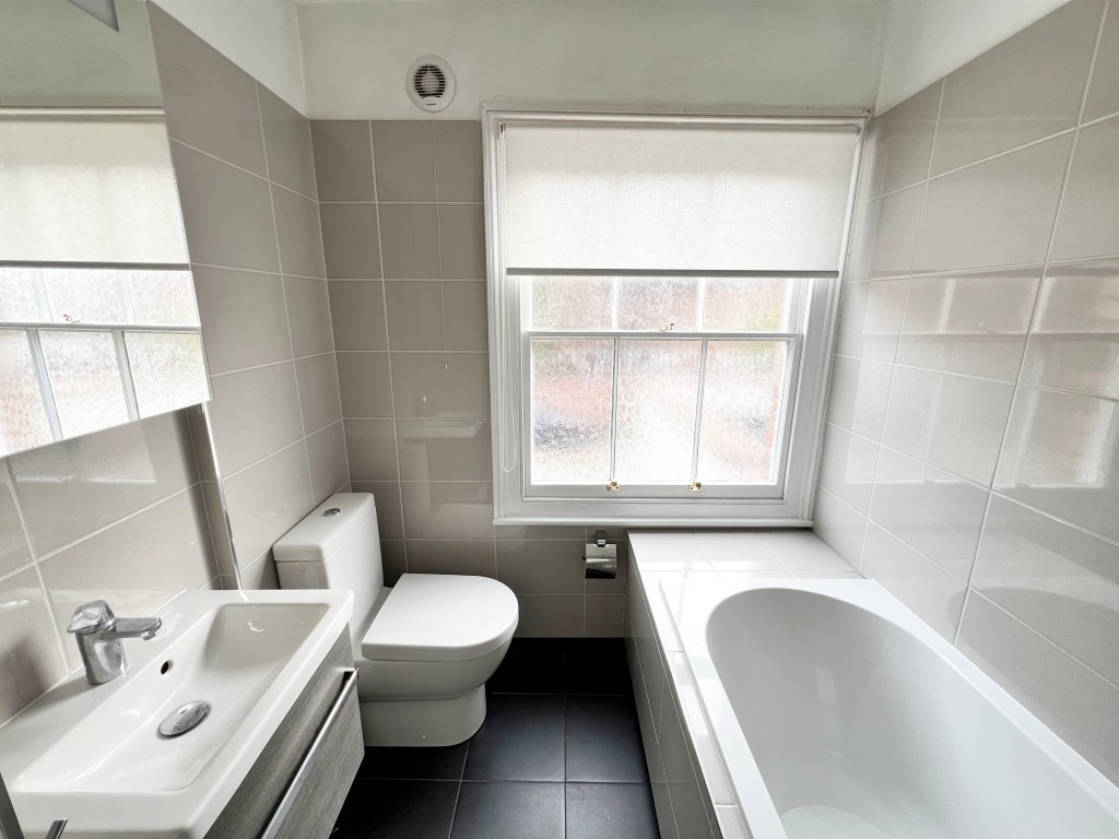 Cross Street, Leamington Spa