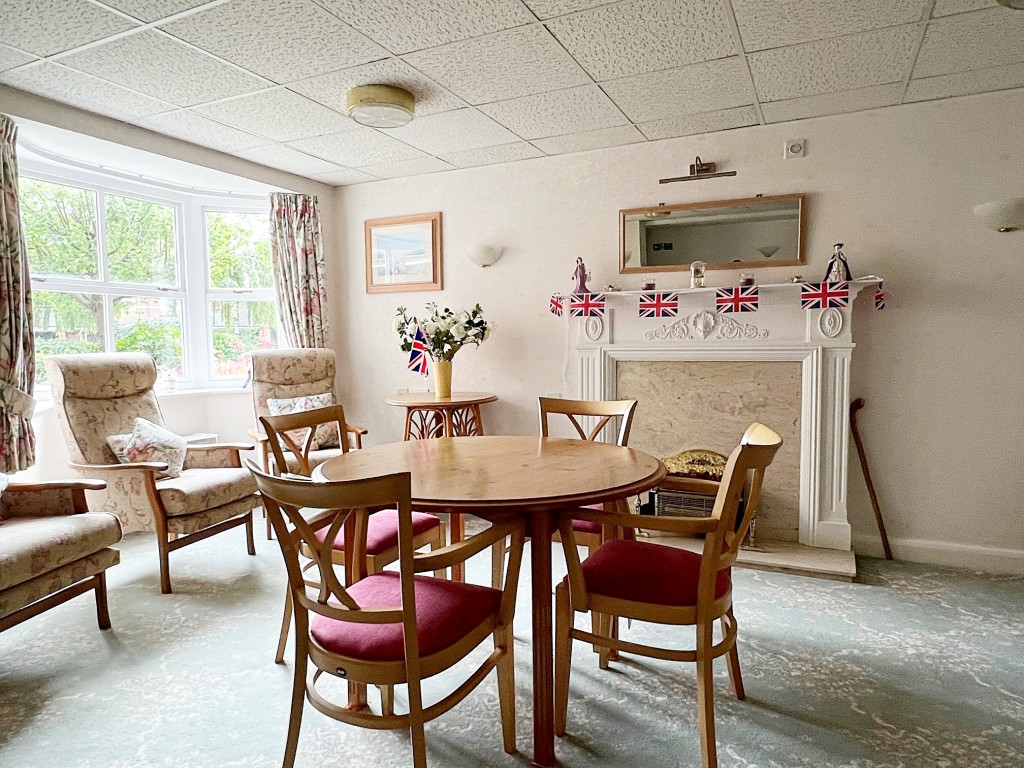 Moorlands Lodge, Kenilworth