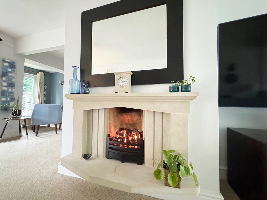 Bromley Close, Kenilworth