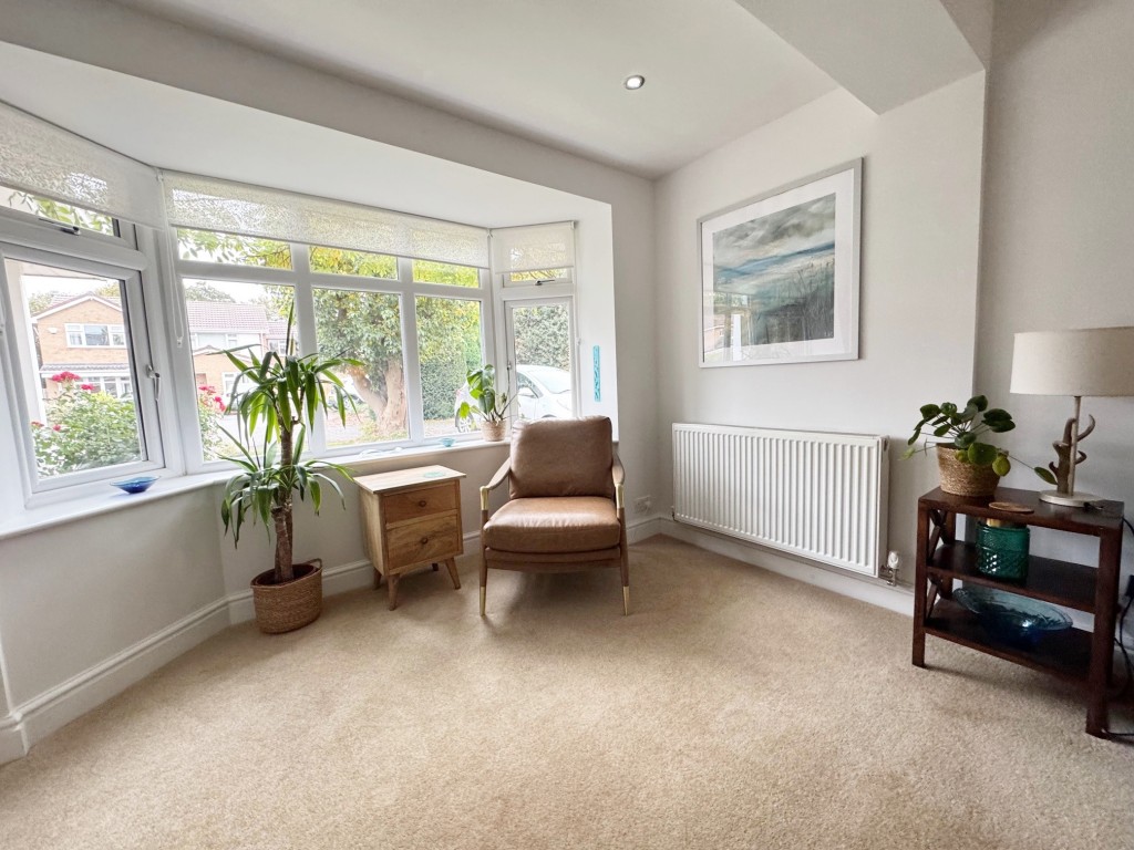 Bromley Close, Kenilworth