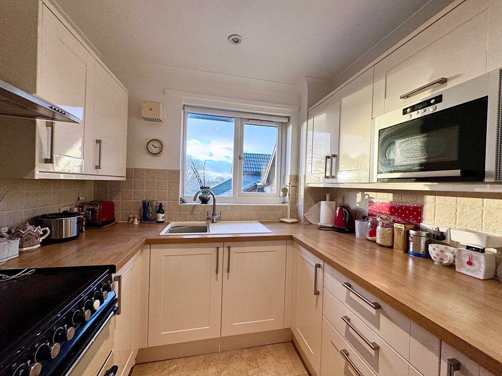 Oaklands Court, Warwick Road, Kenilworth