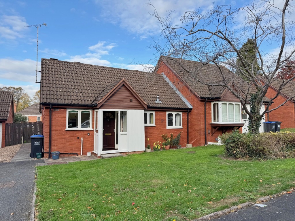 Adcock Drive, Kenilworth